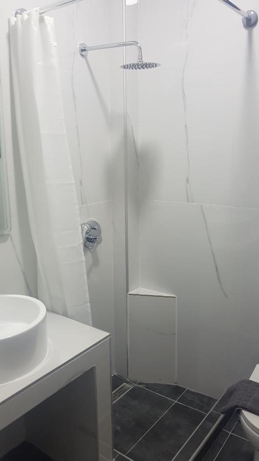 Erika Boutique Apartments Никити Экстерьер фото