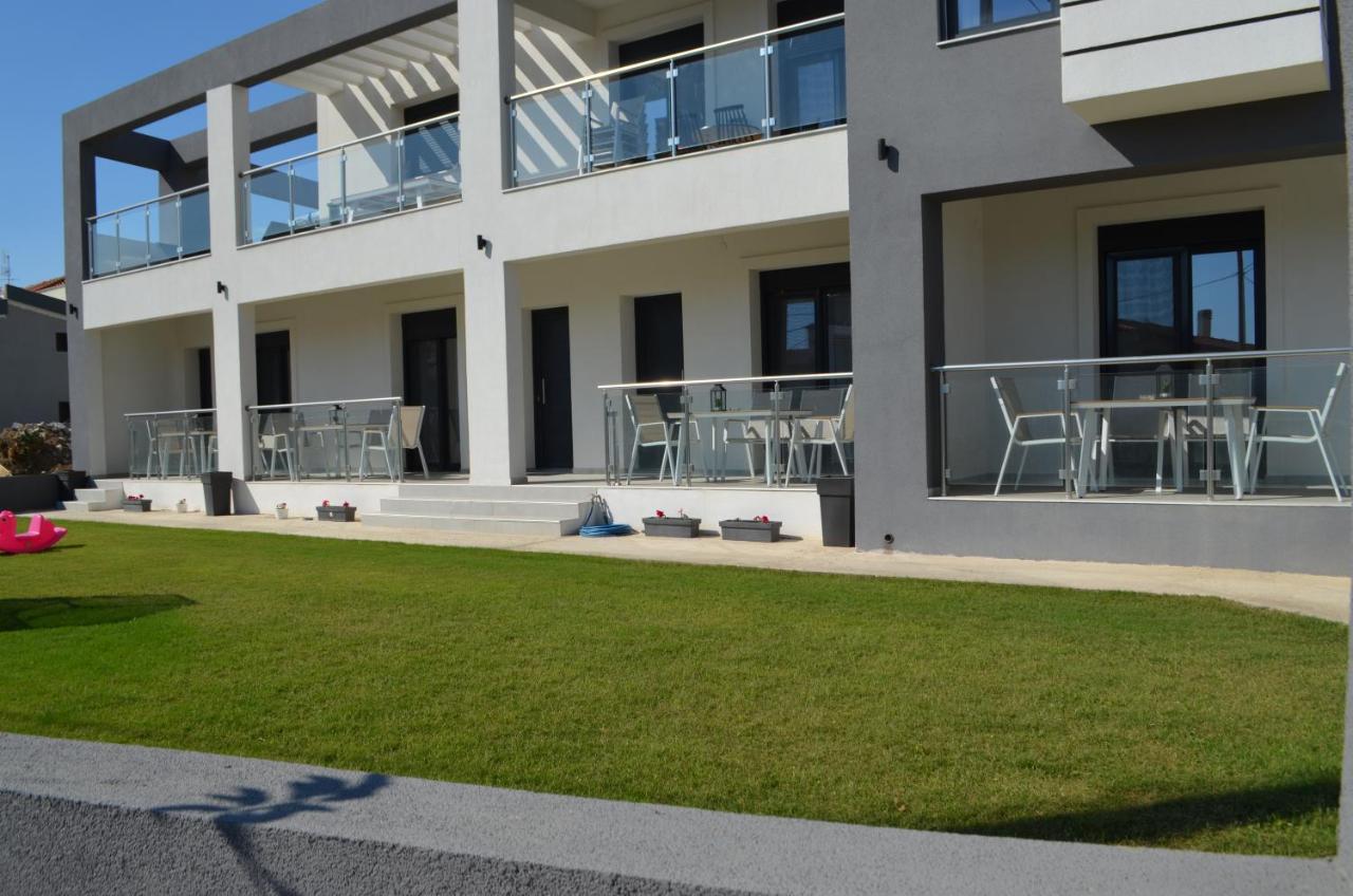 Erika Boutique Apartments Никити Экстерьер фото
