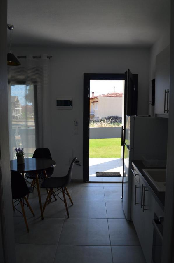 Erika Boutique Apartments Никити Экстерьер фото